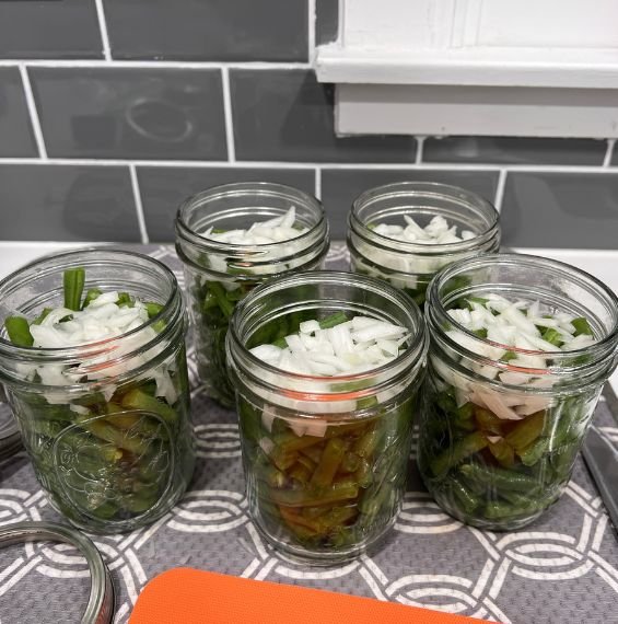 five pints of green beans to can